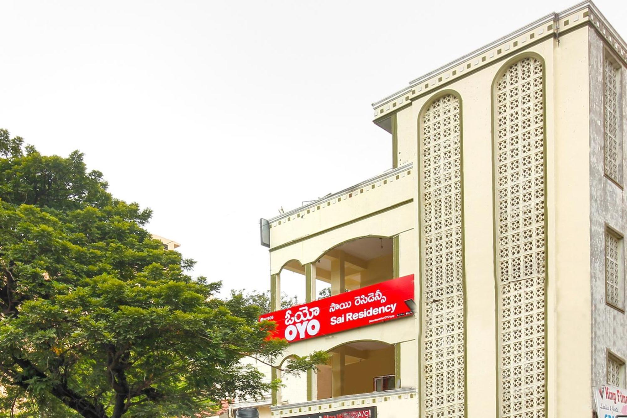 Hotel O Sai Residency Near Sr Nagar Metro Station Hyderabad Eksteriør bilde